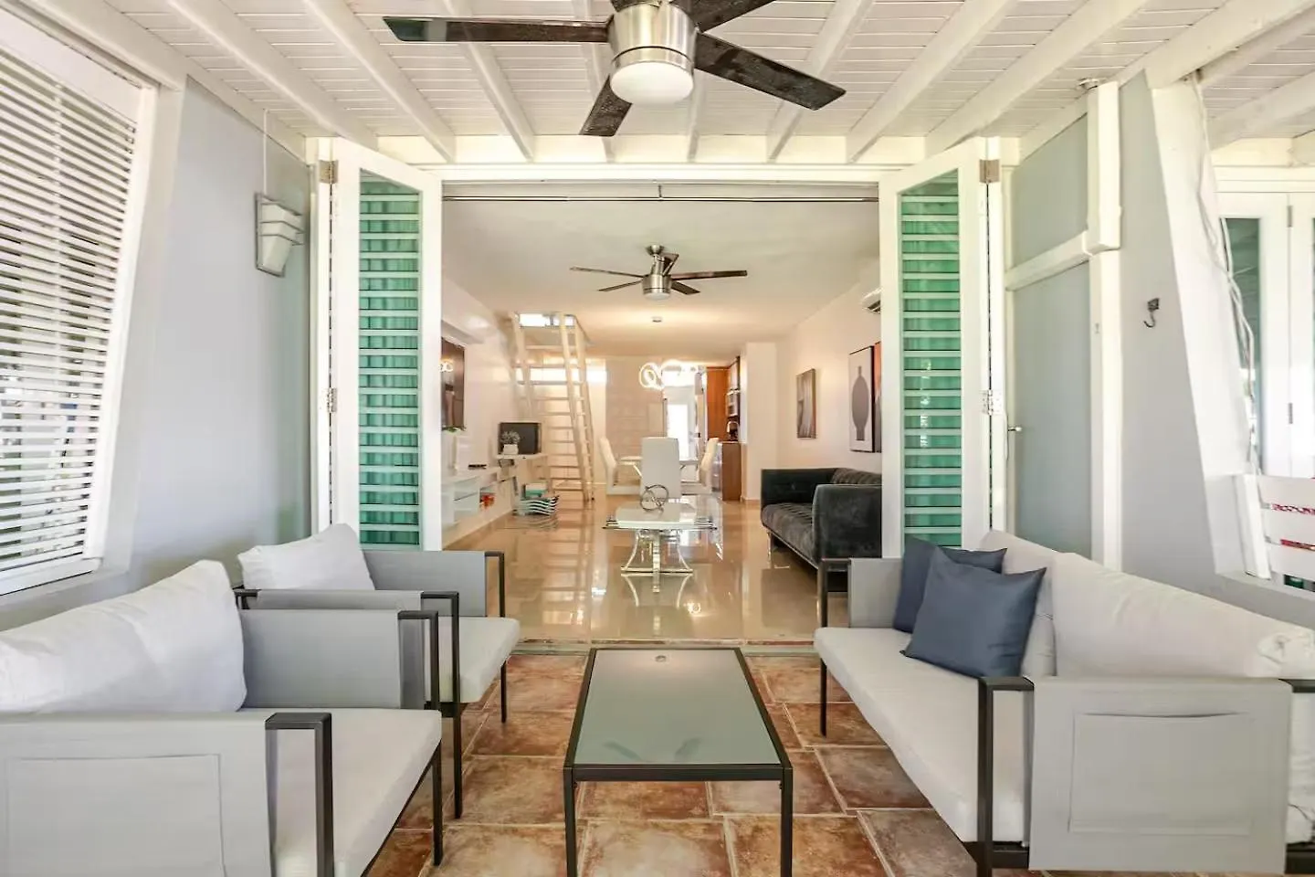 别墅 Casa Oasis Prepayment Required New Beach Villa, Walk To Beach, Casino & Restaurants! 多拉多