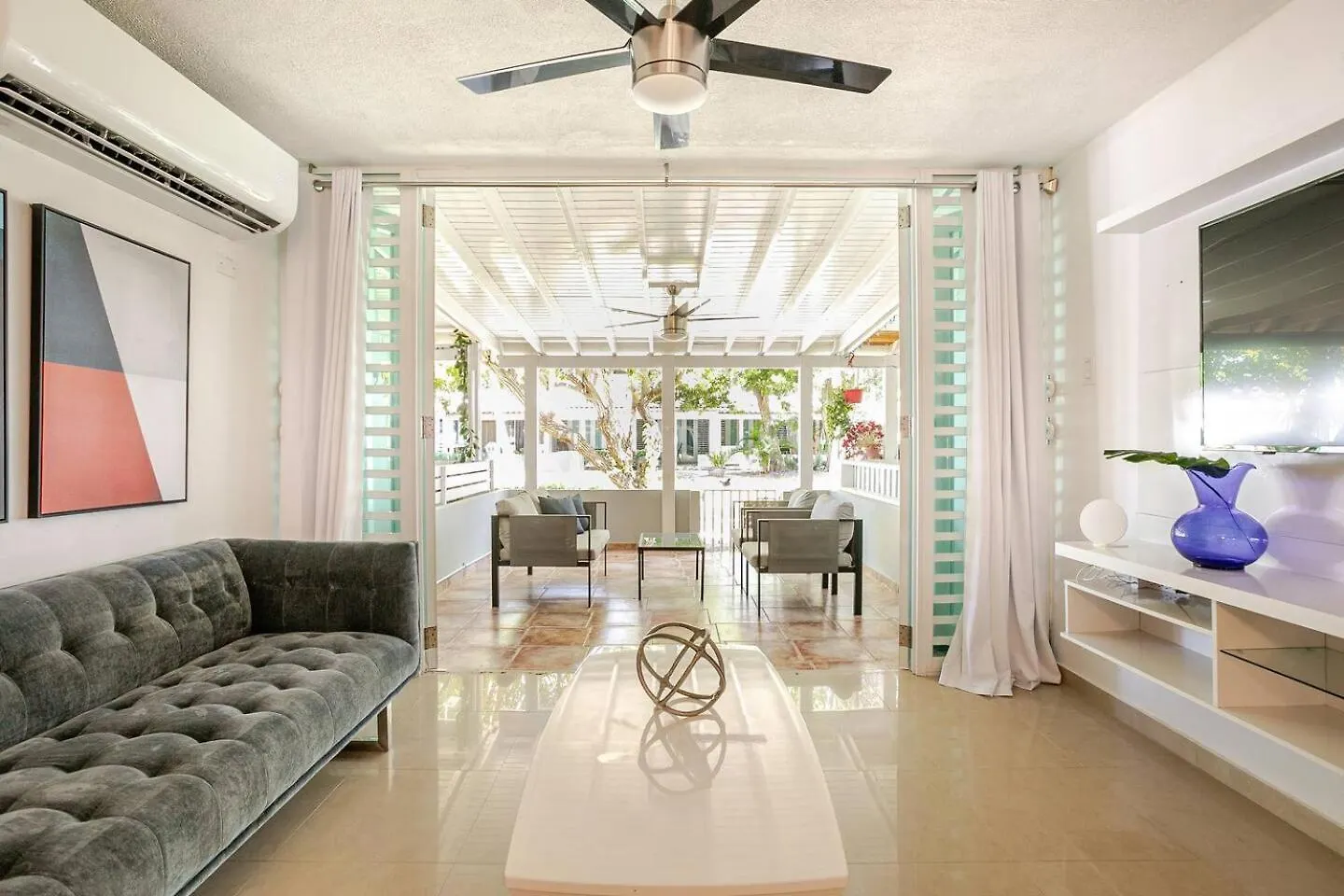 别墅 Casa Oasis Prepayment Required New Beach Villa, Walk To Beach, Casino & Restaurants! 多拉多 波多黎各