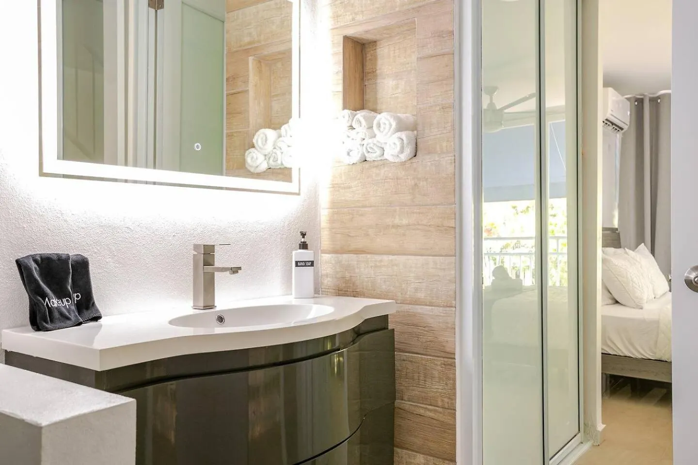 Casa Oasis Prepayment Required New Beach Villa, Walk To Beach, Casino & Restaurants! 多拉多